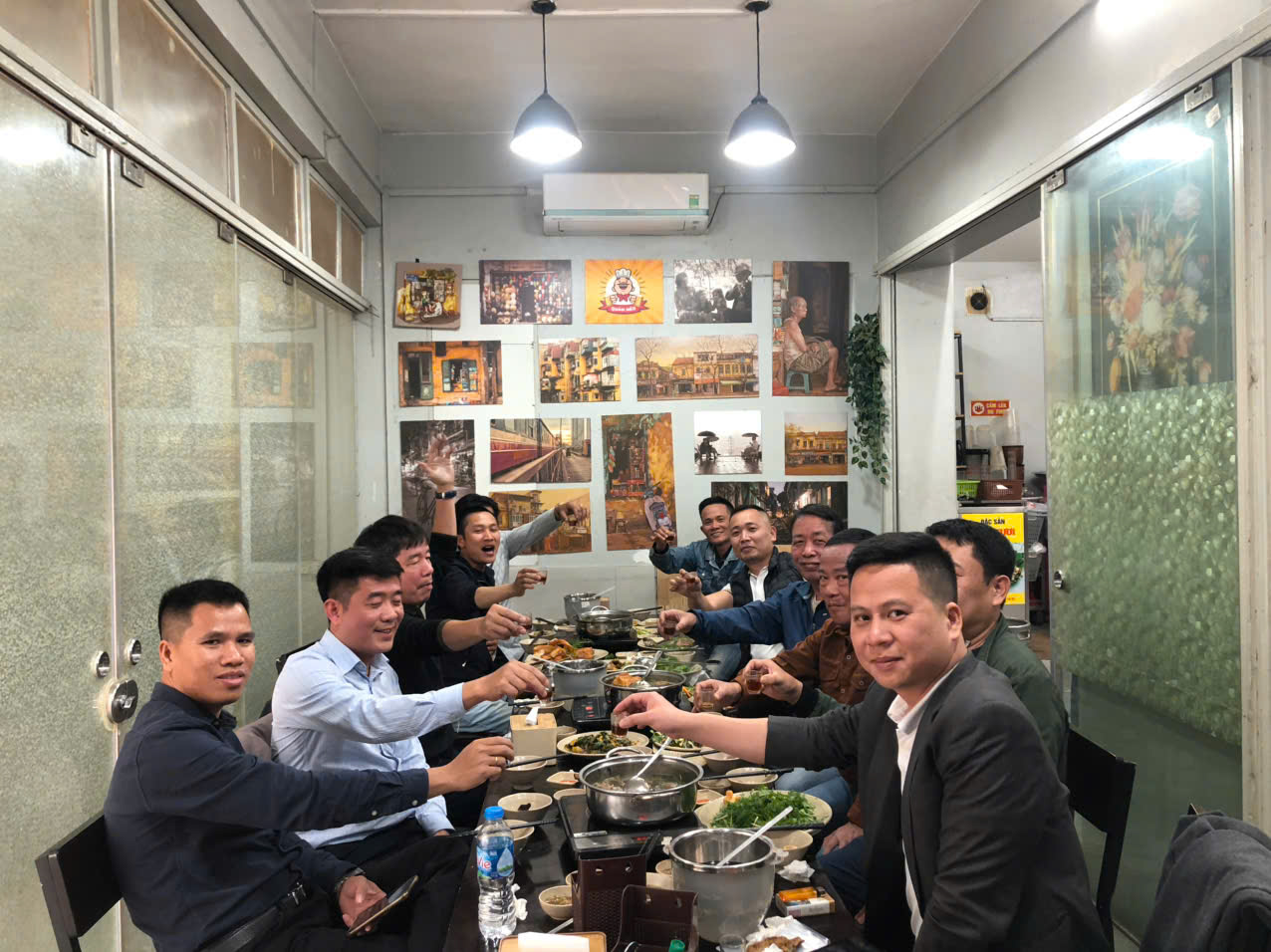 Phó giám đốc công ty